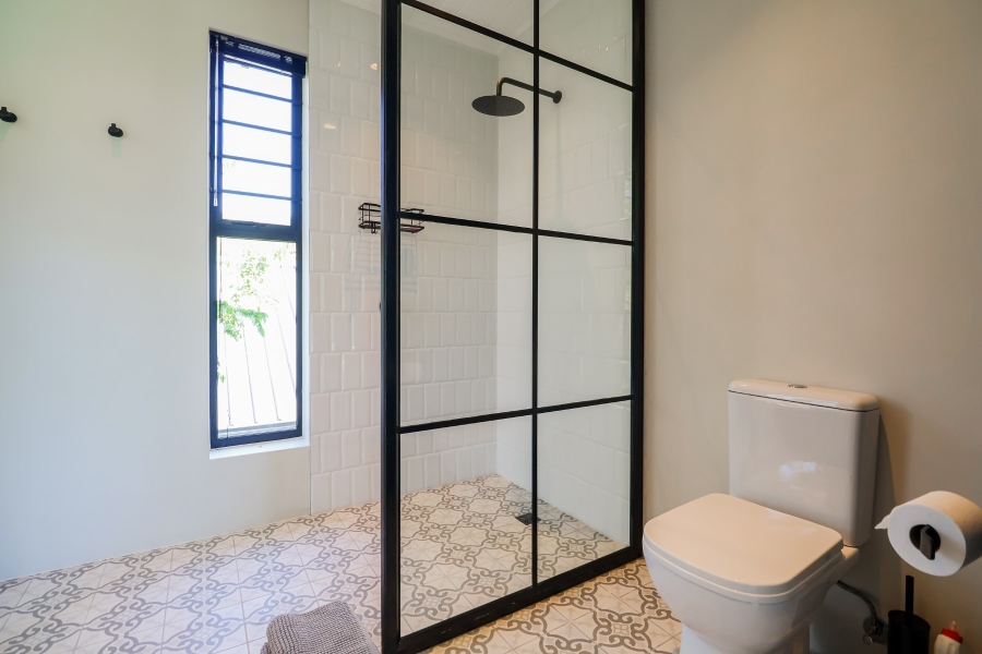 4 Bedroom Property for Sale in Keurboomstrand Western Cape